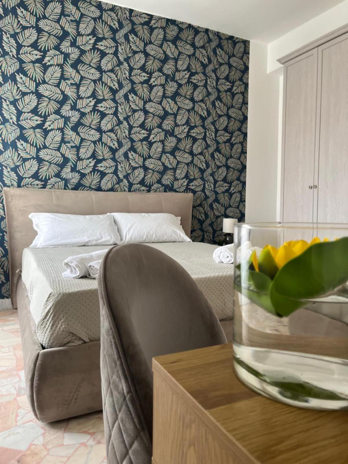Labanca'S Comfort Rooms Матера Экстерьер фото
